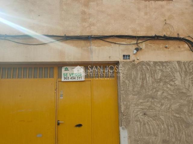 Casa en venta en el Vinalopó Mitjà / El Vinalopó Medio, Valencia