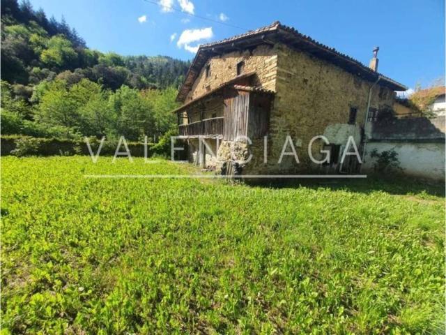 Casa en venta en Ataun, Guipúzcoa