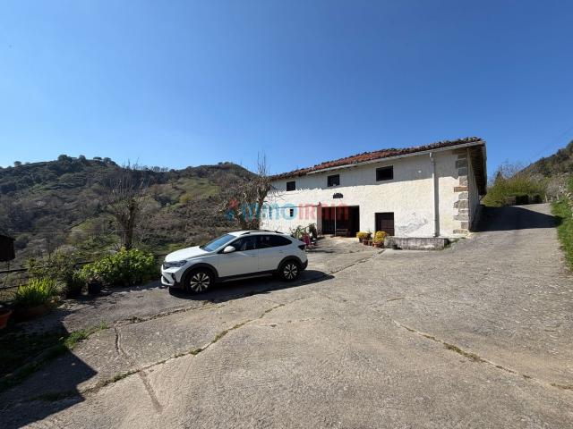 Casa en venta en Ataun, Guipúzcoa