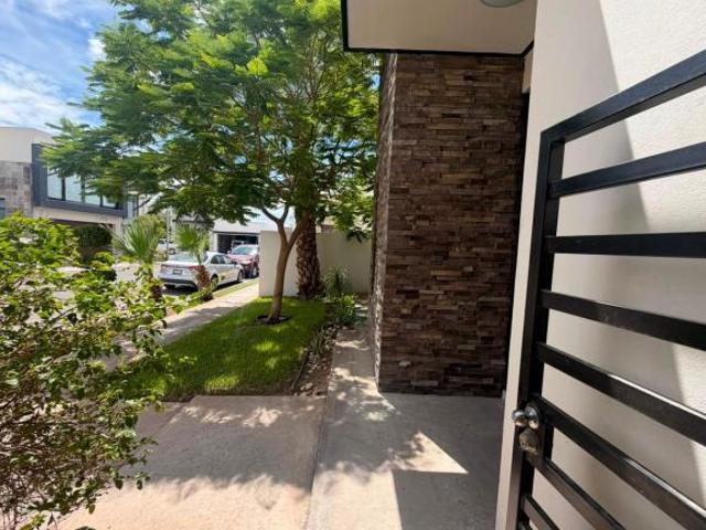 Casa en venta en Mexicali, Baja California