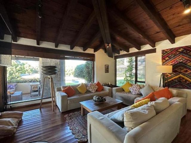 Casa en venta en Avándaro, Valle de Bravo