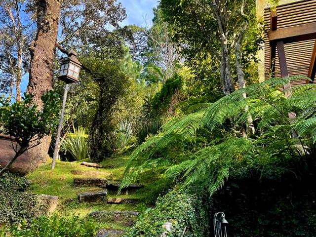 Casa en venta en Avándaro, Valle de Bravo, 4 Recámaras y Jacuzzi