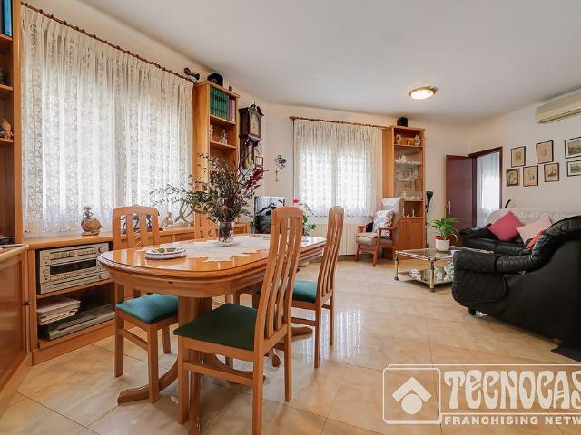 Chalet en venta en Riu Sud, Barcelonès