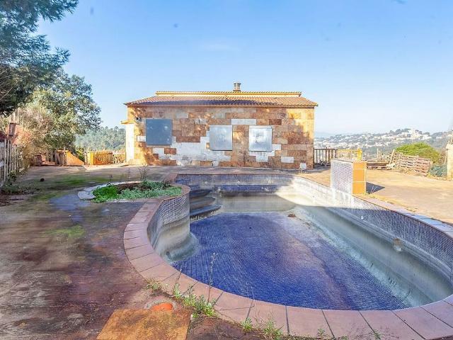 Villa en venta en Vidreres, Lloret Residencial