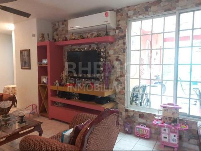 Casa en Venta en Aviación Vieja, Poza Rica, Ver