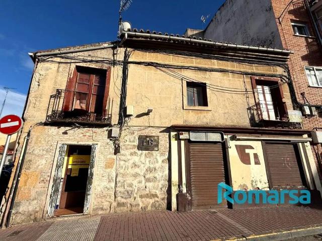 Casa en venta en Ávila, Castilla y León