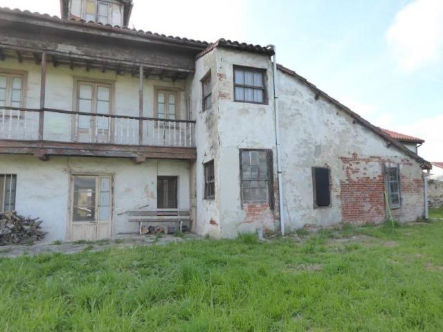 Casa en venta en Avilés