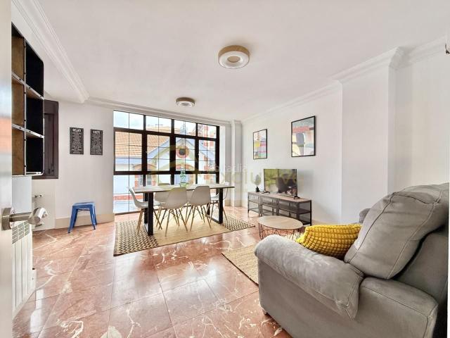 Casa en venta en Avilés, Asturias