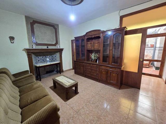 Casa en venta en El Valle de Cofrentes-Ayora, Valencia