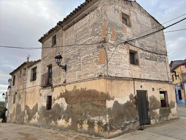 Casa en venta en Azaila, Aragón
