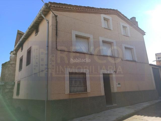 Casa en venta en Azofra, La Rioja