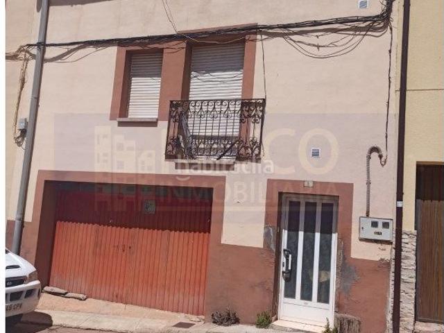 Casa en venta en Azofra, La Rioja