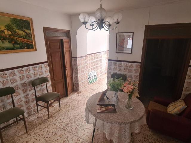 Casa en venta en Azuaga, Extremadura