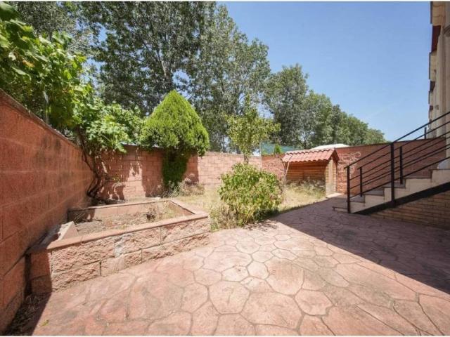 Casa en venta en Azuqueca De Henares, Castilla-La Mancha