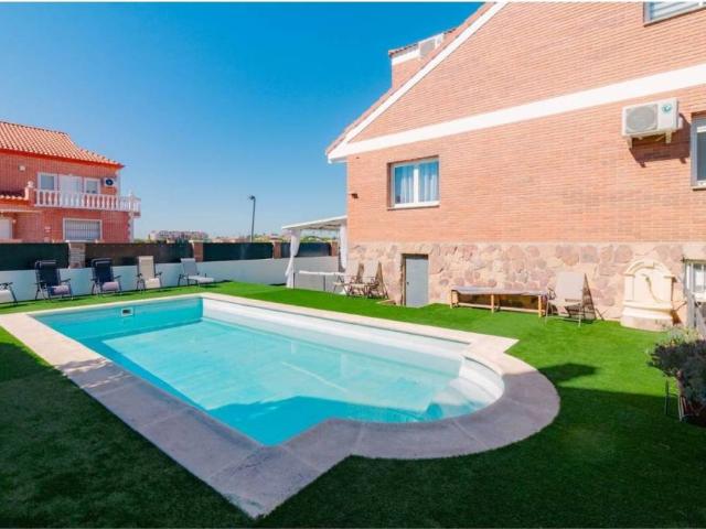 Casa en venta en Azuqueca De Henares, Castilla-La Mancha