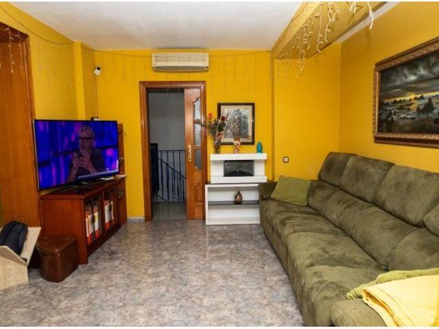 Casa en venta en Sant Antoni de Llefià, Badalona