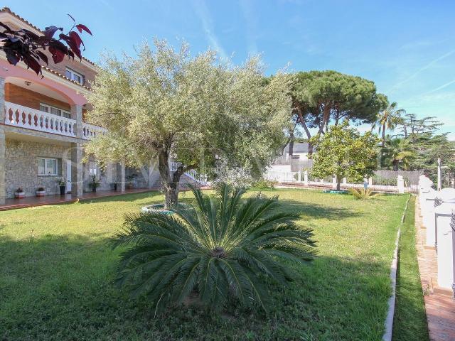 Casa en venta en Districte 3, Barcelonès
