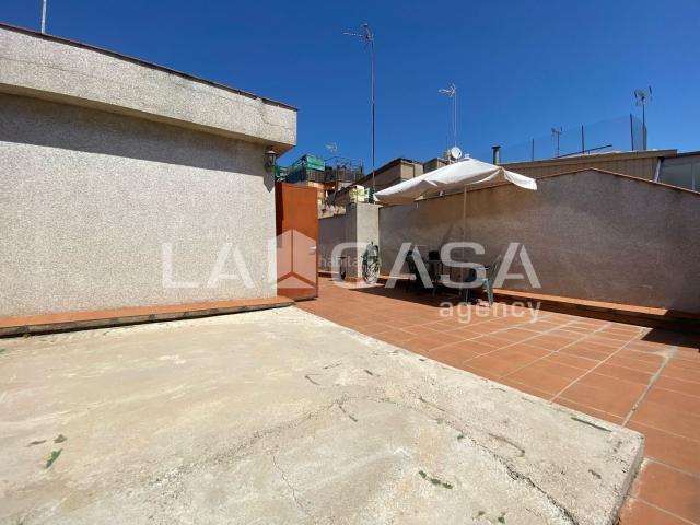Casa en venta en Districte 2, Barcelonès