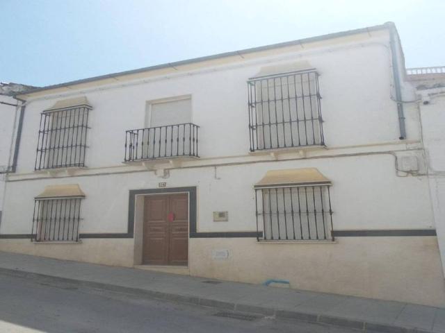 Casa en venta en Badolatosa, Andalucía