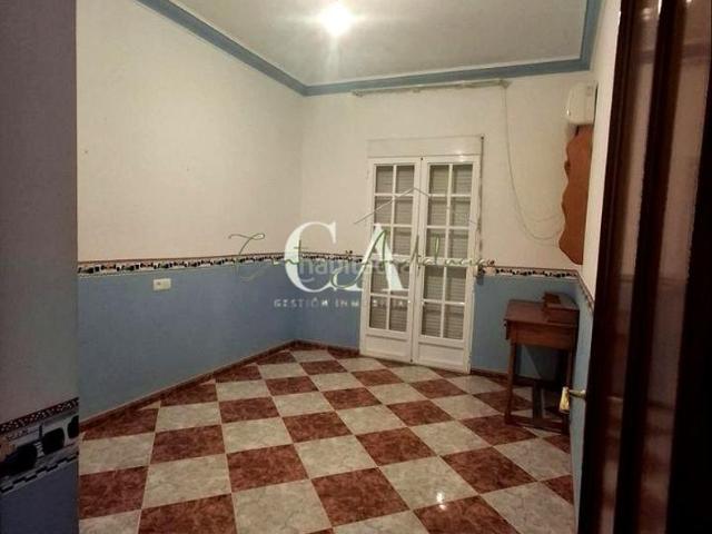 Casa en venta en Badolatosa, Andalucía