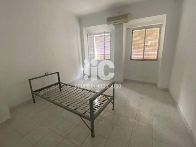 Casa en venta en Baena, Andalucía