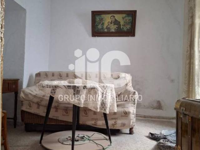Casa en venta en Baena, Andalucía