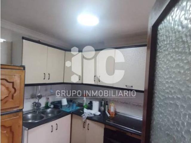 Casa en venta en Baena, Córdoba
