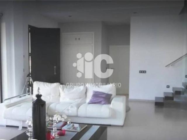 Casa en venta en Baena, Andalucía