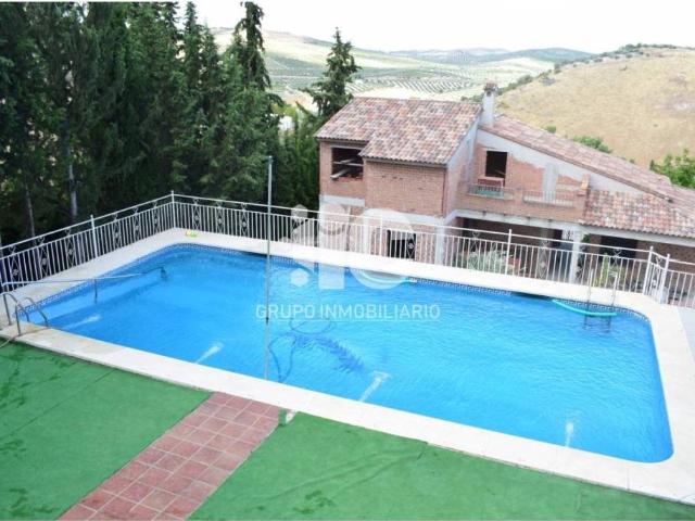 Casa en venta en Baena, Andalucía
