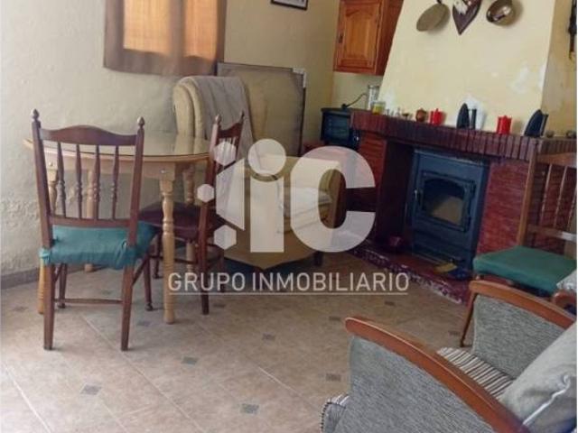 Casa en venta en Baena, Andalucía