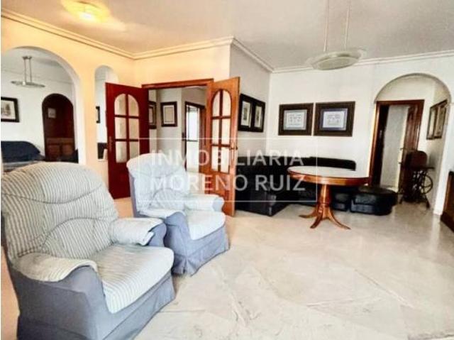 Casa en venta en Baena, Andalucía
