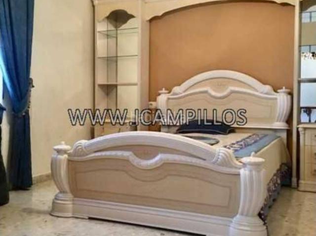 Casa en venta en Baena, Andalucía