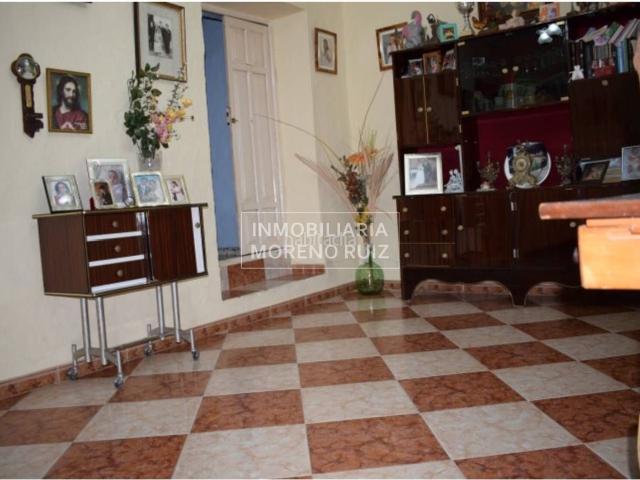 Casa en venta en Baena, Andalucía