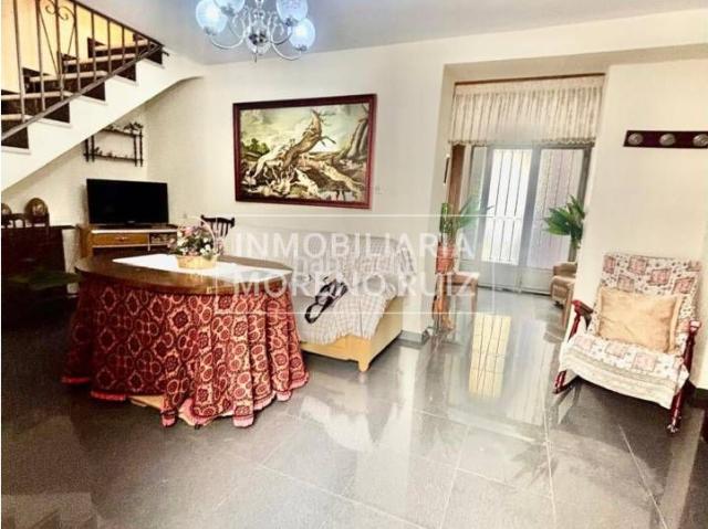 Casa en venta en Baena, Andalucía