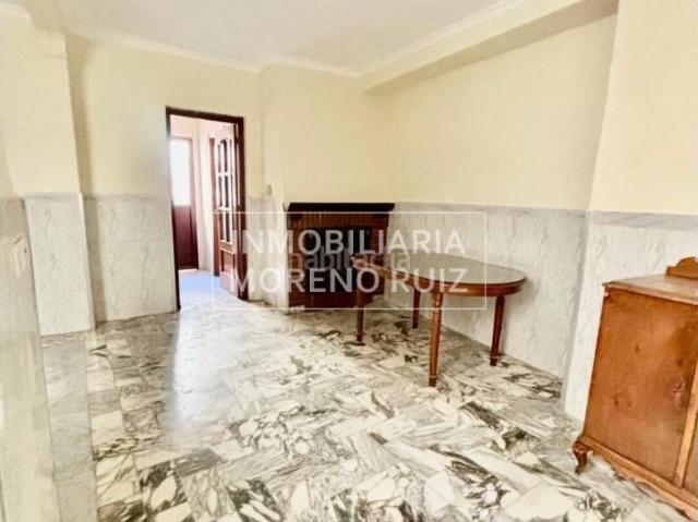 Casa en venta en Baena, Andalucía