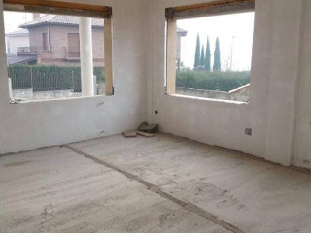 Casa en venta en Baeza, Andalucía