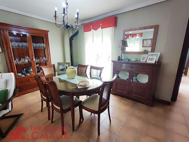 Casa en venta en Barrio Poetas de la Hispanidad, Baeza