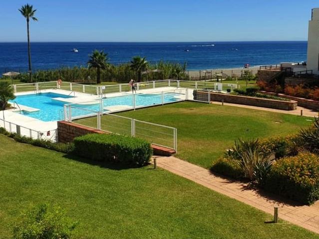 Casa en venta en La Perla de Bahía, Costa del Sol Occidental