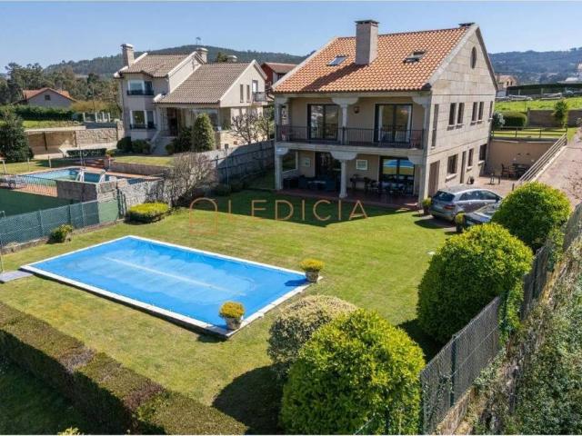 Casa en venta en Vigo, Galicia