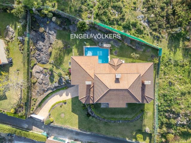 Casa en venta en Baiona, Vigo