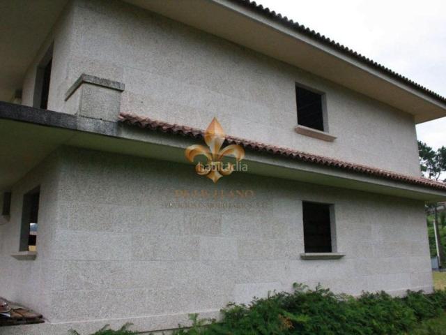 Casa en venta en Baiona, Vigo