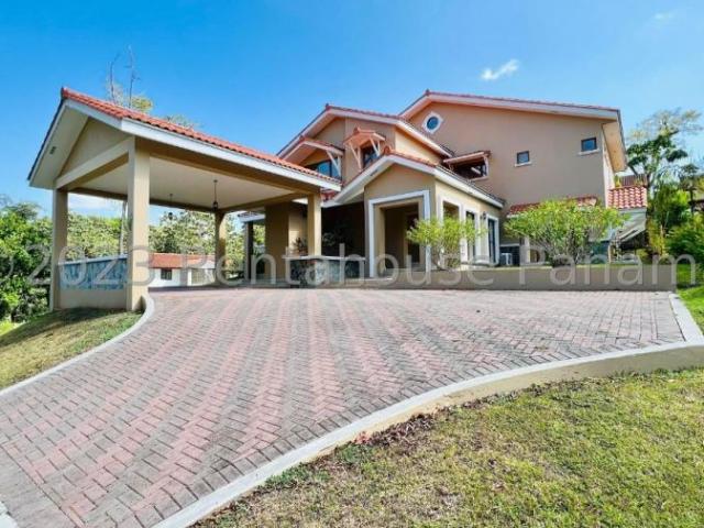 Casa en Venta en Balboa Clayton Panamá 604 m2. 4 hab
