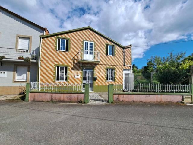 Casa en venta en Boiro, Cariño