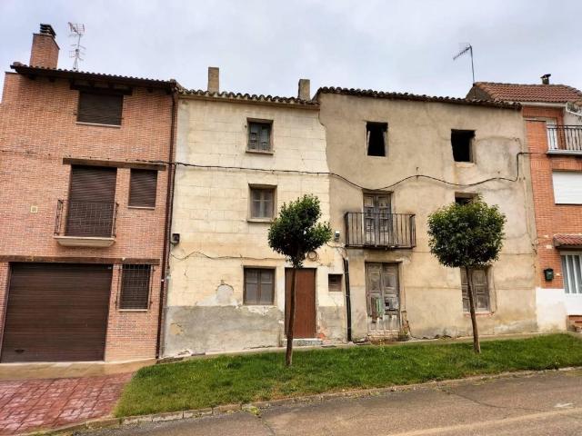 Casa en venta en Baltanás, Castilla y León