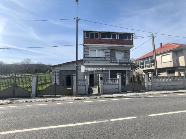 Casa en venta en A Limia, Galicia