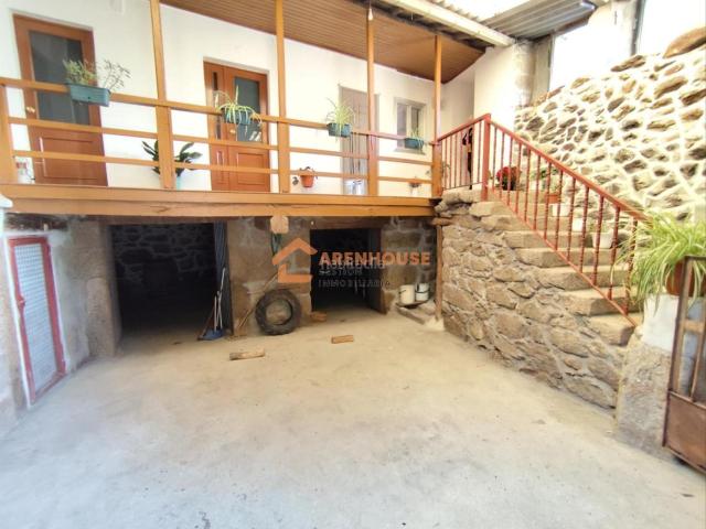Casa en venta en Bande, Ourense