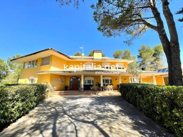 Casa en venta en Banyeres De Mariola