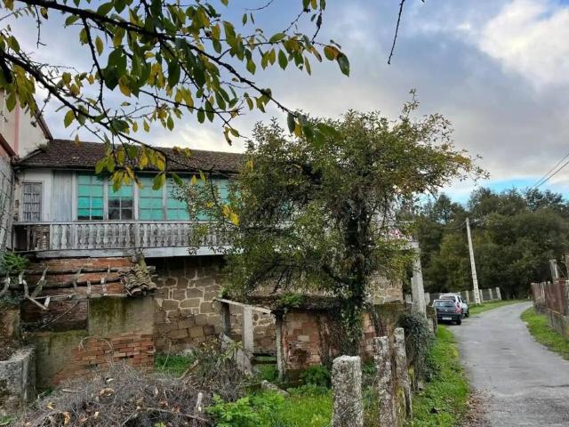 Casa en venta en Ourense, Galicia
