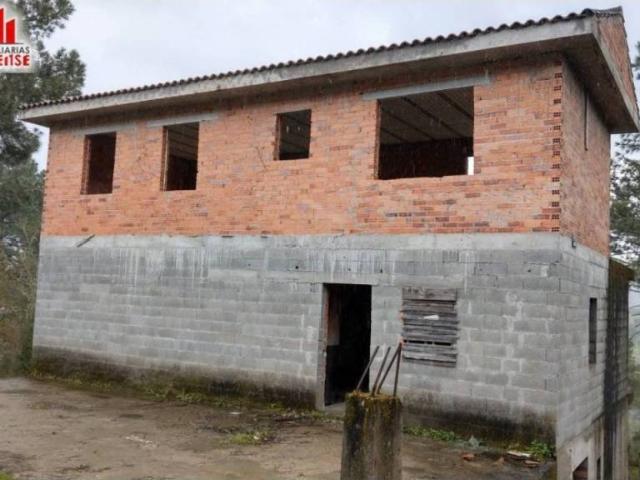 Casa en venta en Ourense, Galicia