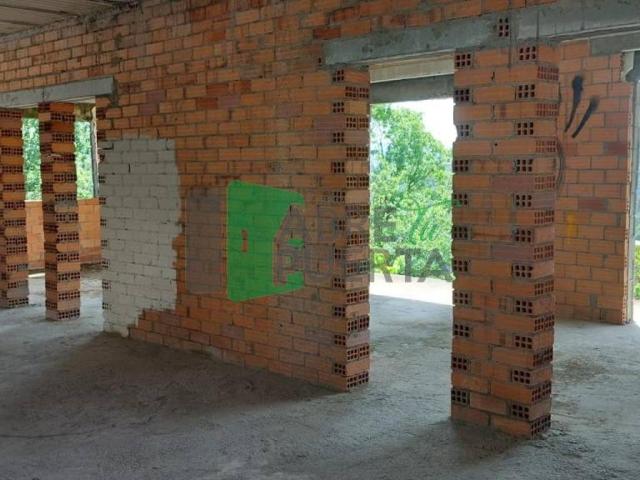 Casa en venta en Ourense, Galicia